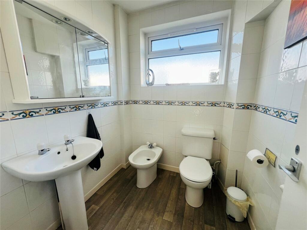 Ground Floor Wc