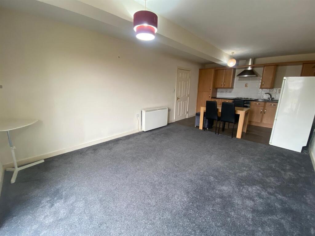 DINING LOUNGE KITCHEN.jpg