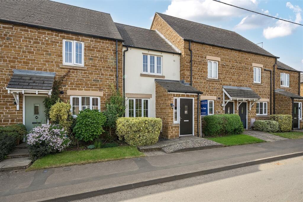 10 Northampton Road, Litchborough