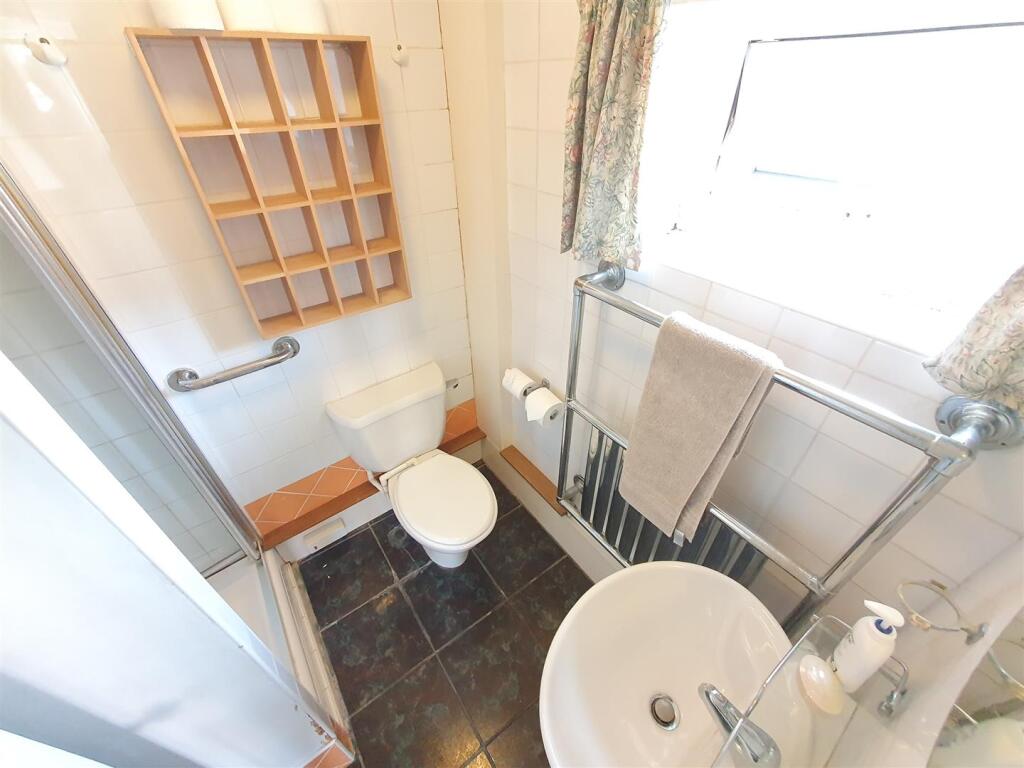 En-Suite Shower Room