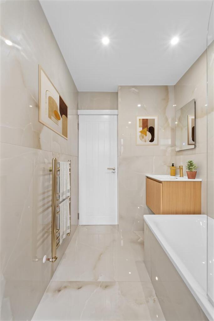 8B Wycliffe Street-9.jpg