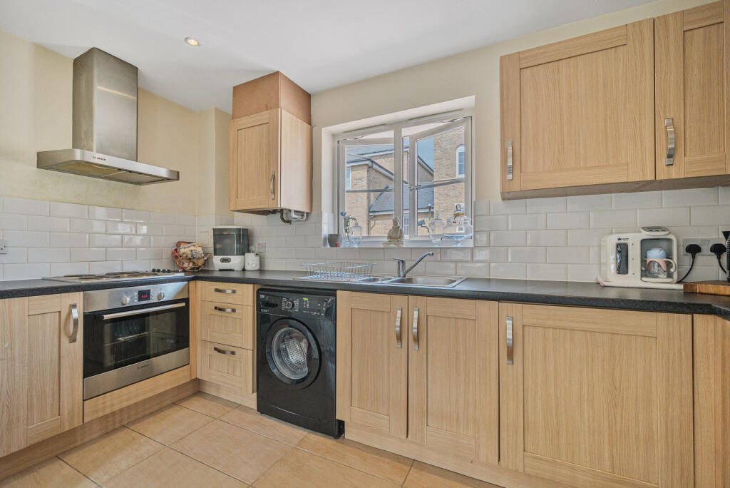 1295095-18-682efd...