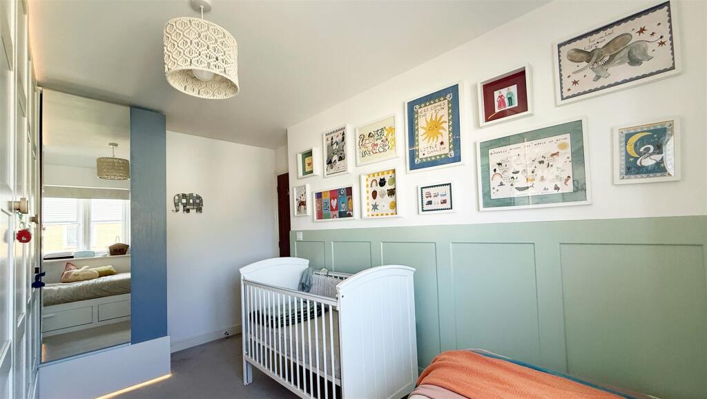 Bedroom 2 a.jpg