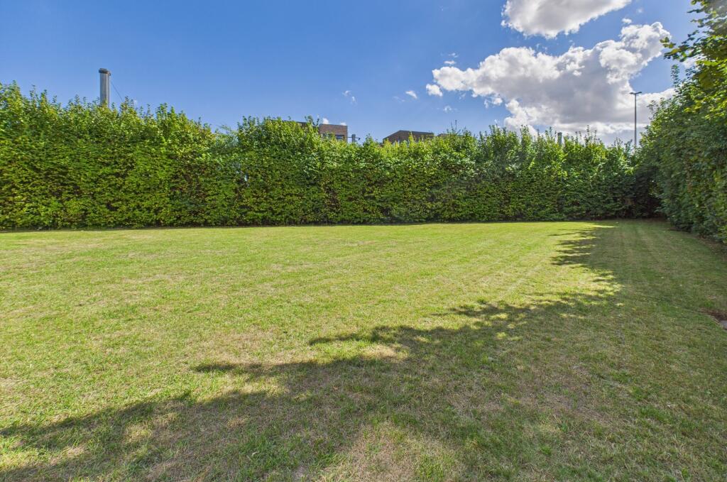 CAM02545G0-PR0487-STILL002