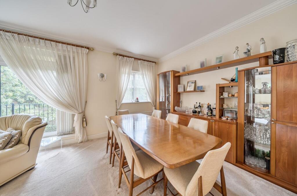 Davidson Frost-Wellings, DFW, Uxbridge Road, Dinin