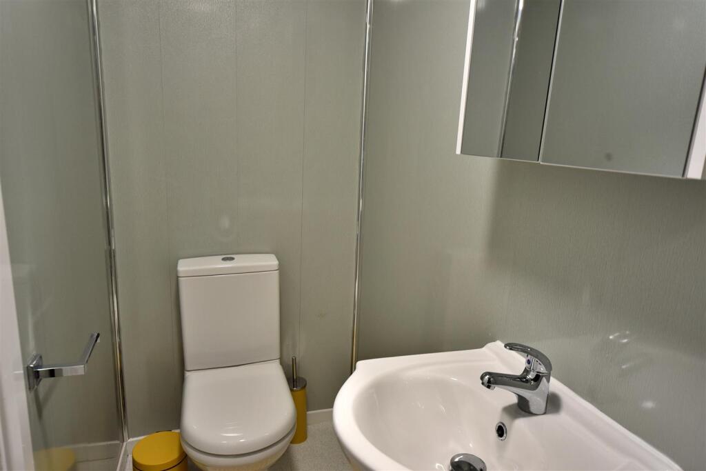 165AR_Room07_06.JPG