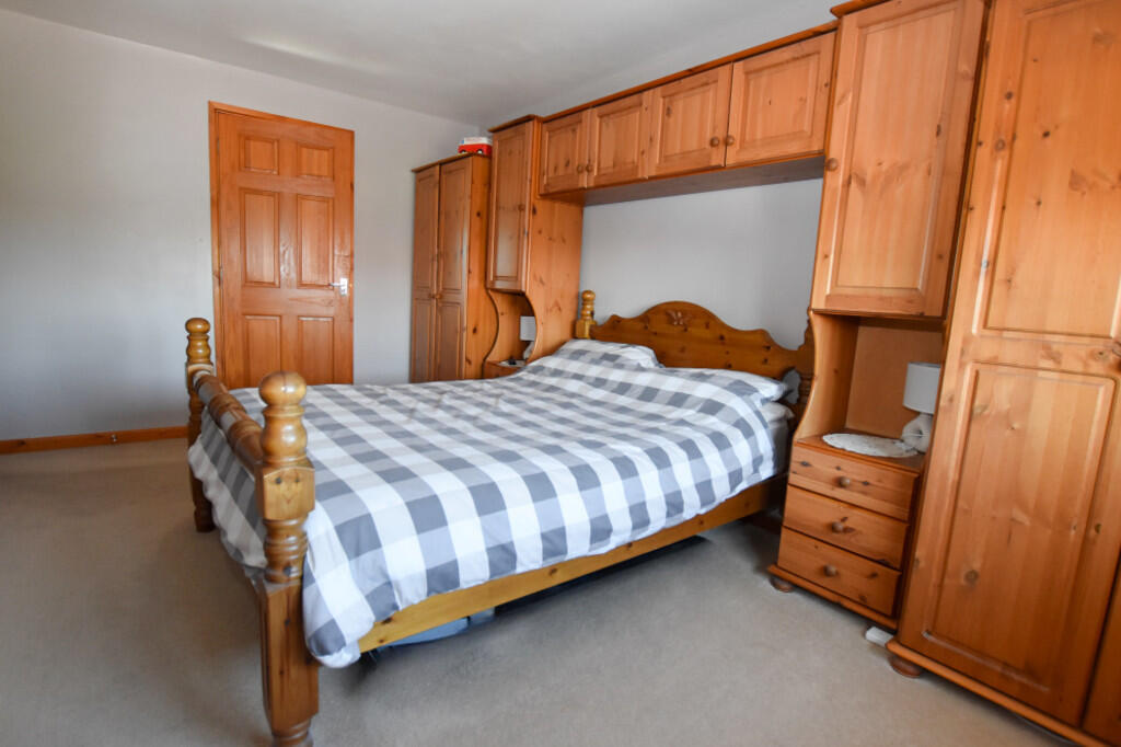 Principal Bedroom...
