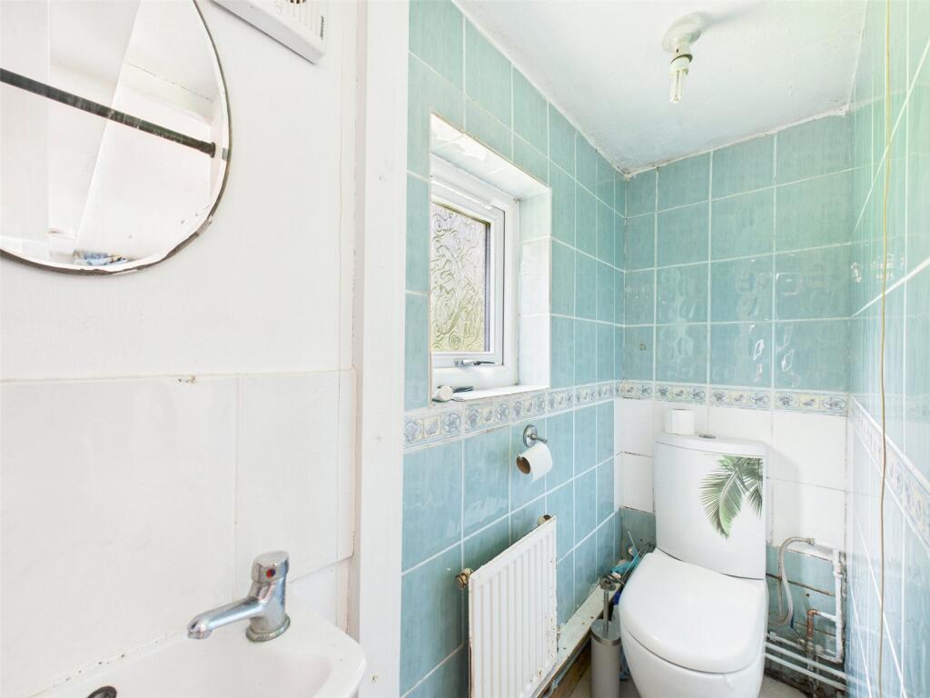 Toilet