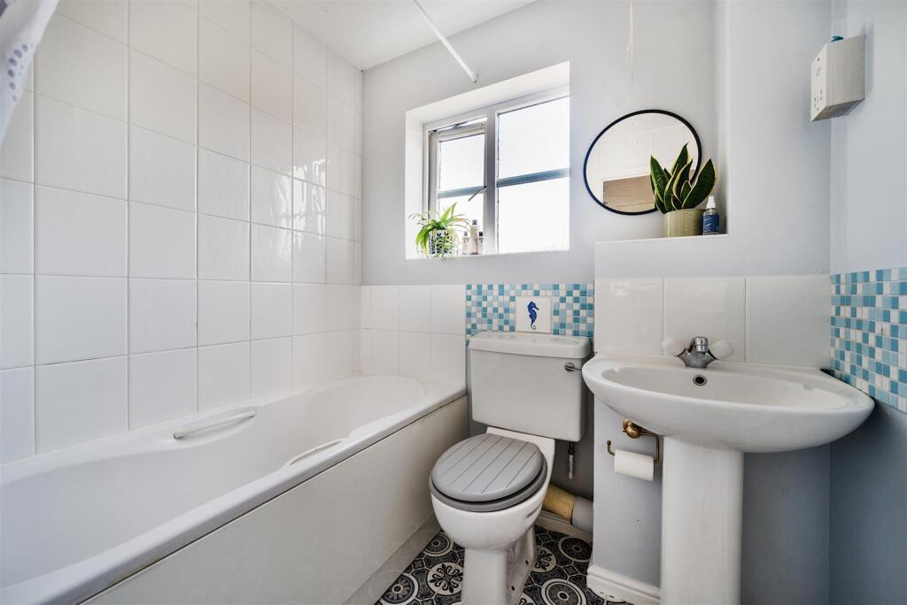 Berkeley Way Bathroom.jpg