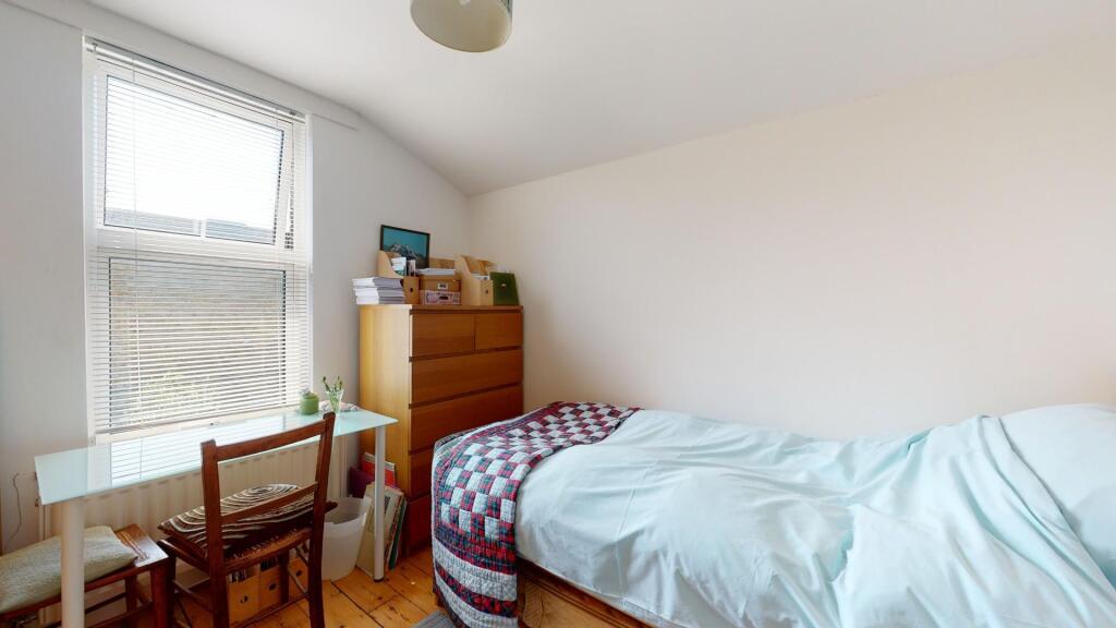 general 15558261_606