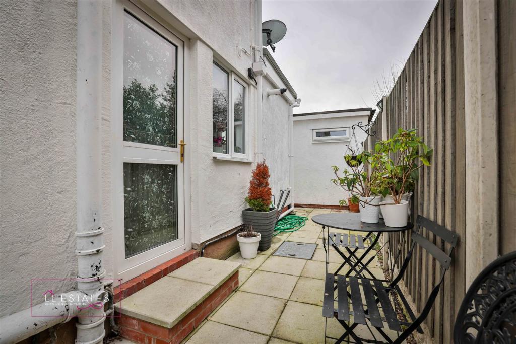 Castle View-43 passgeway.jpg