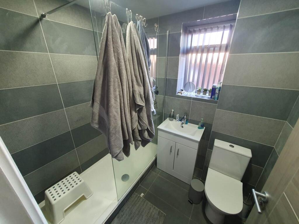 Bathroom (1)