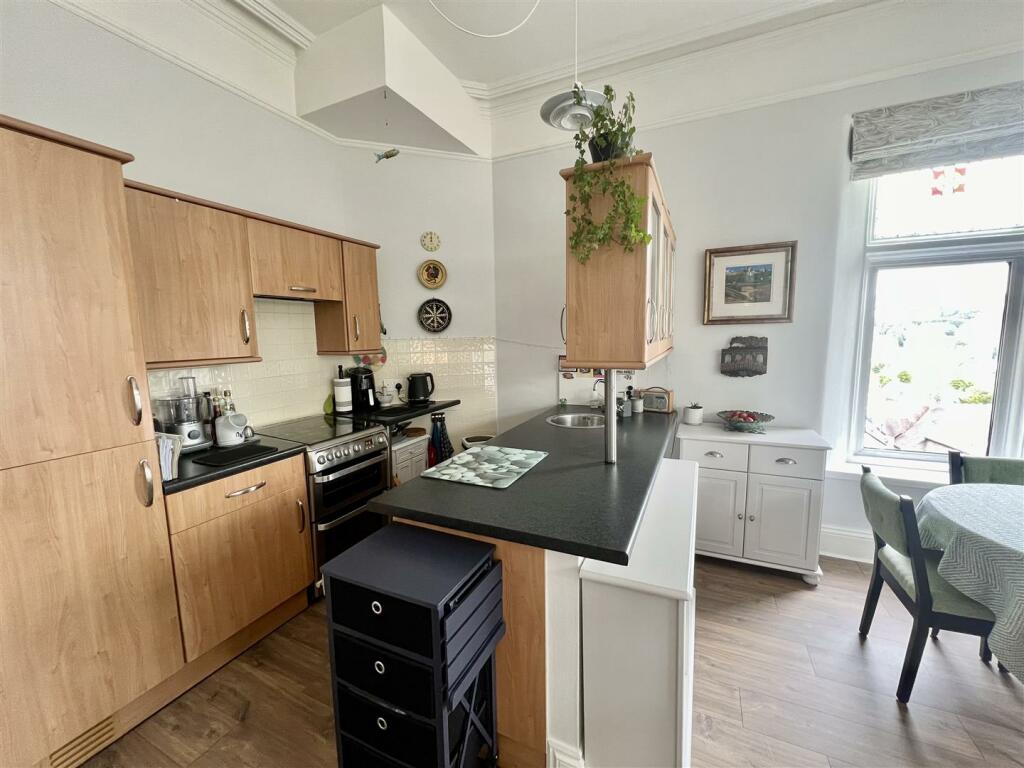 Kitchen area