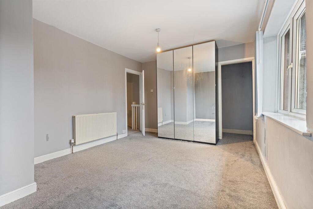56 Mauncer Cresc, Sheffield  12_297.jpg