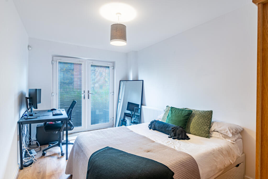 bedroom2