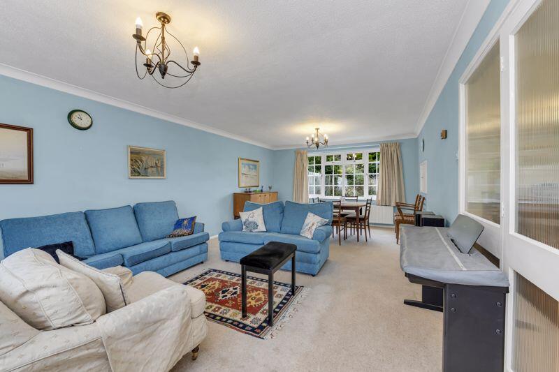 Sitting &amp; Dining Room