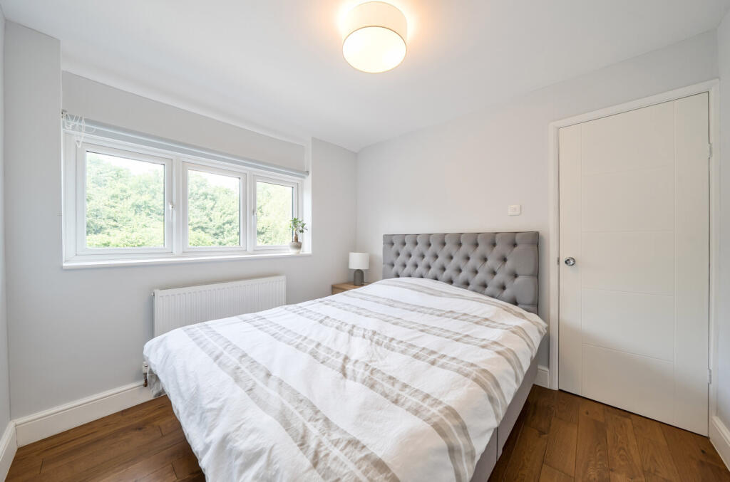 1306801-16-6863e0...