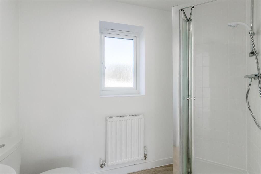 En Suite Shower Room