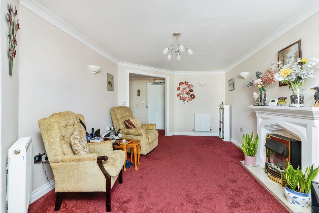 Living / Dining Room