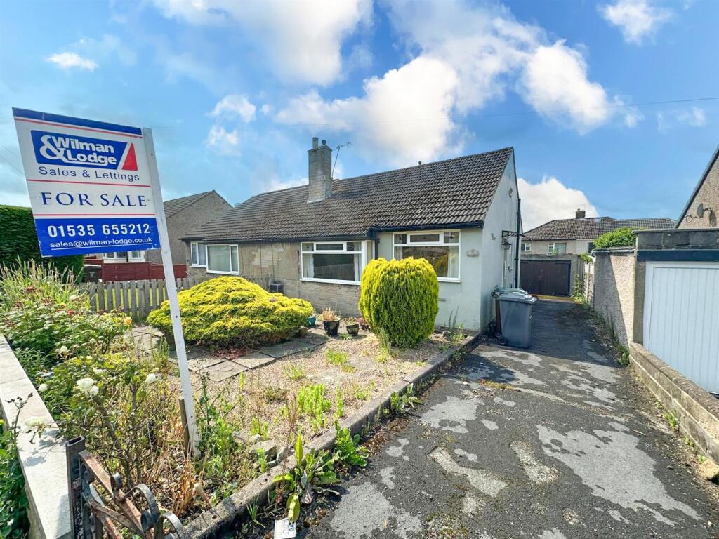 Two bed semi-detached bungalow, Silsden 15