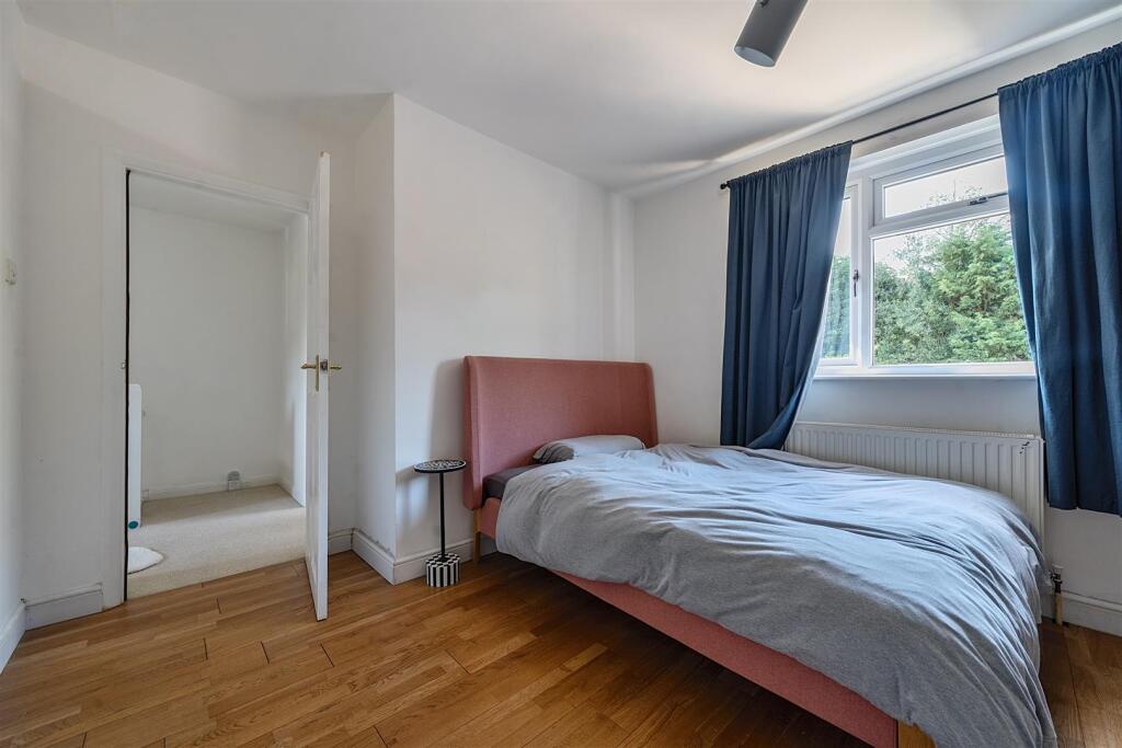 23-682225f4f2ccb-1290452-ARW-23 .jpg