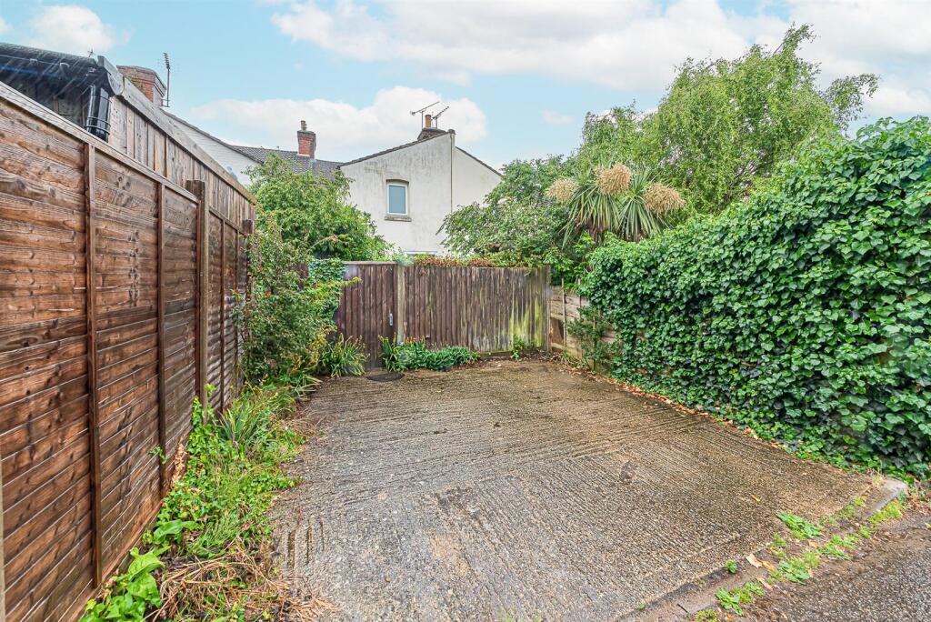 69 York Road (18).jpg