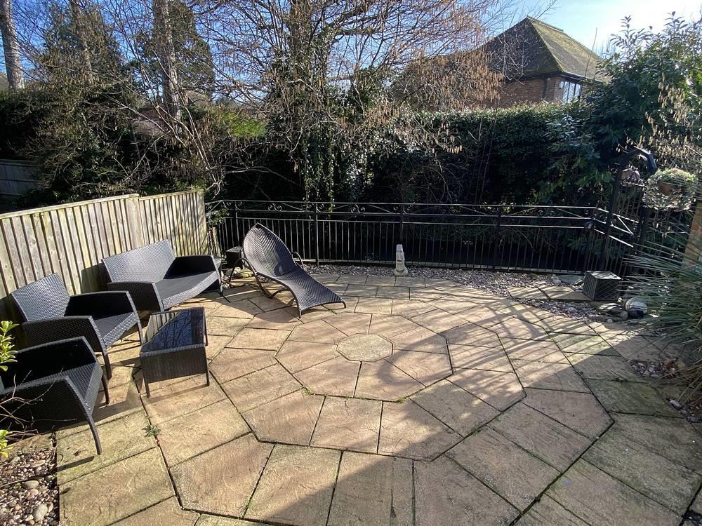 garden.jpg