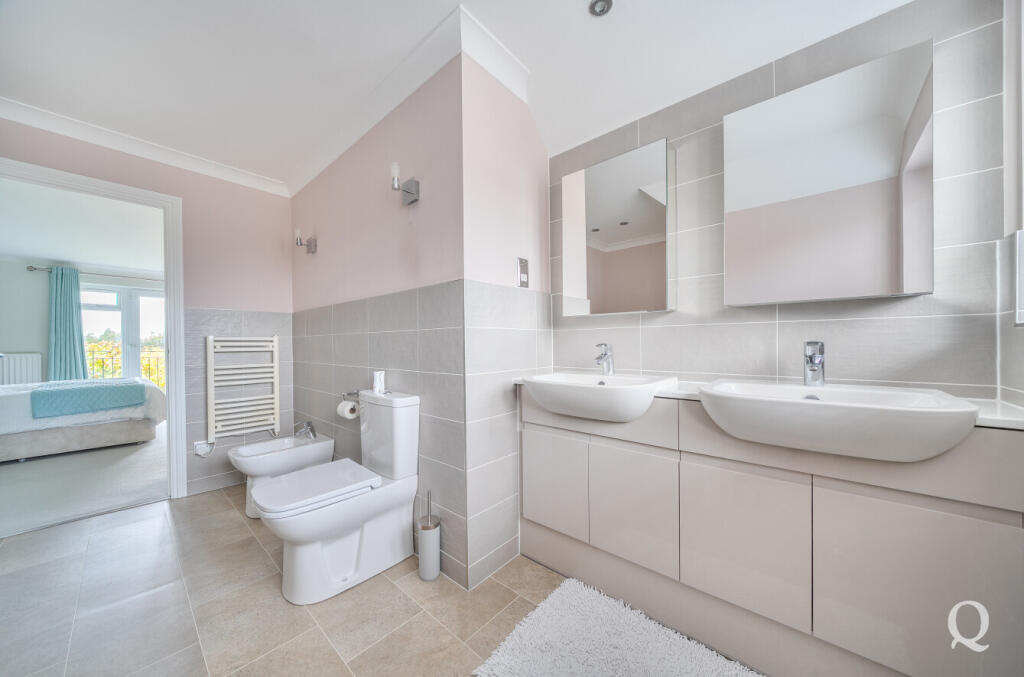 2c8fd711-7f98-48c...