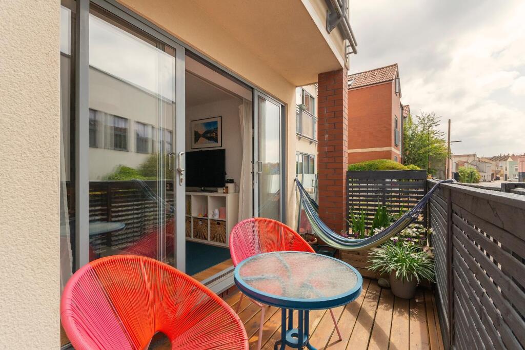 FT1KSE - Terrace C.jpg