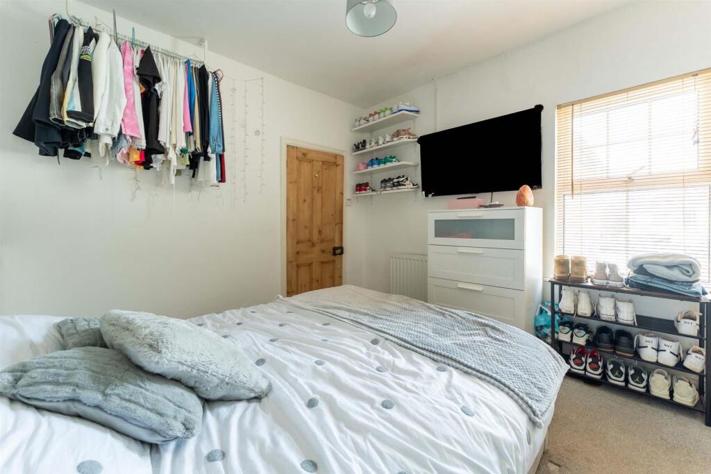 whitting road 11.jpg