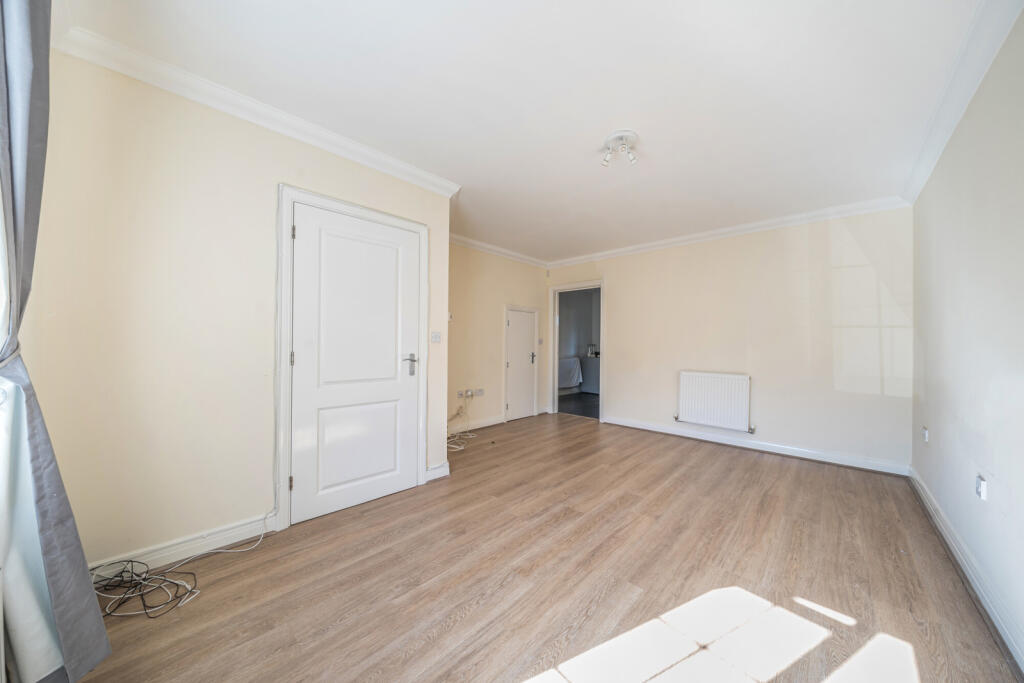 1341767-18-68bac0...