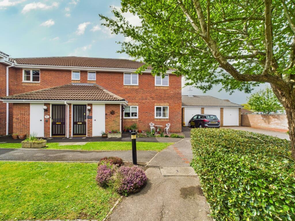 CAM02023G0-PR0132-STILL007