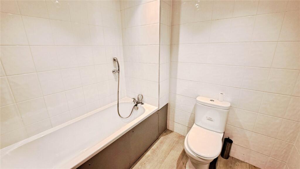 Bathroom/Wc