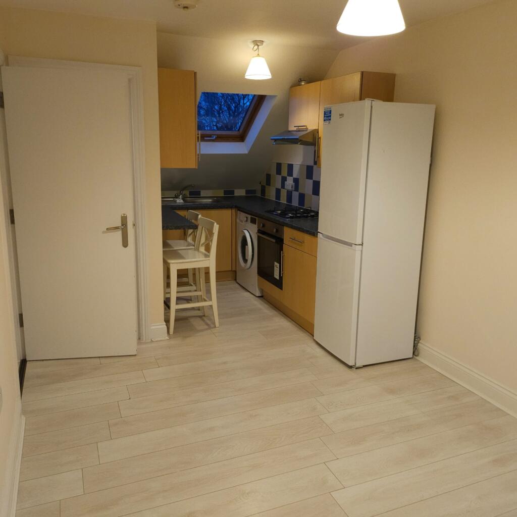 WhatsApp Image 2024-12-11 at 08.12.08_ccc6e15e