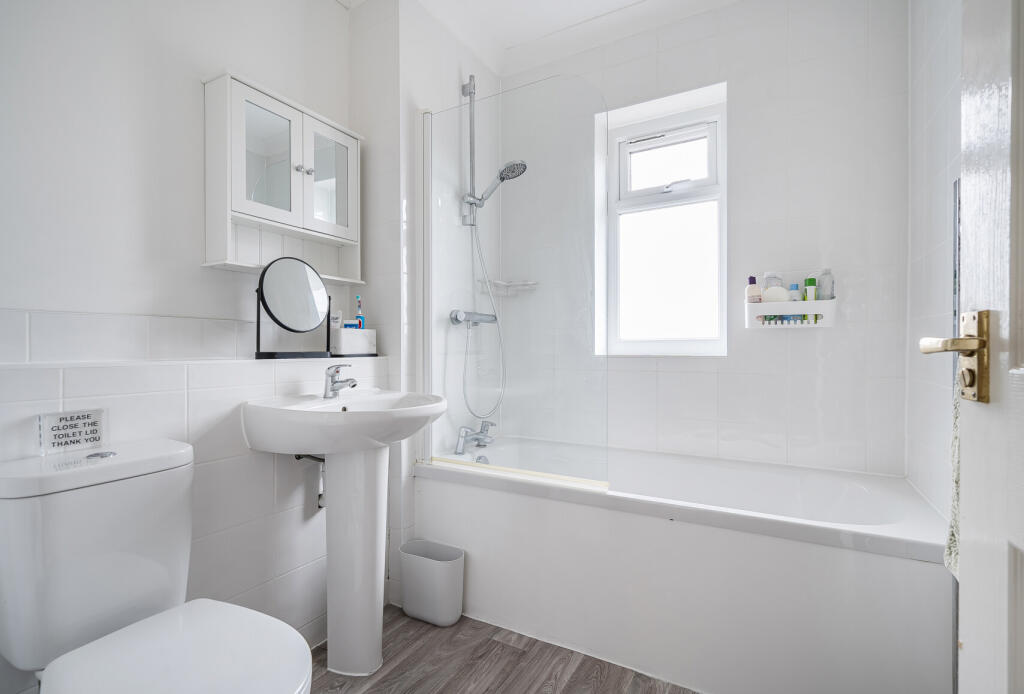 1373307-20-690e1f...