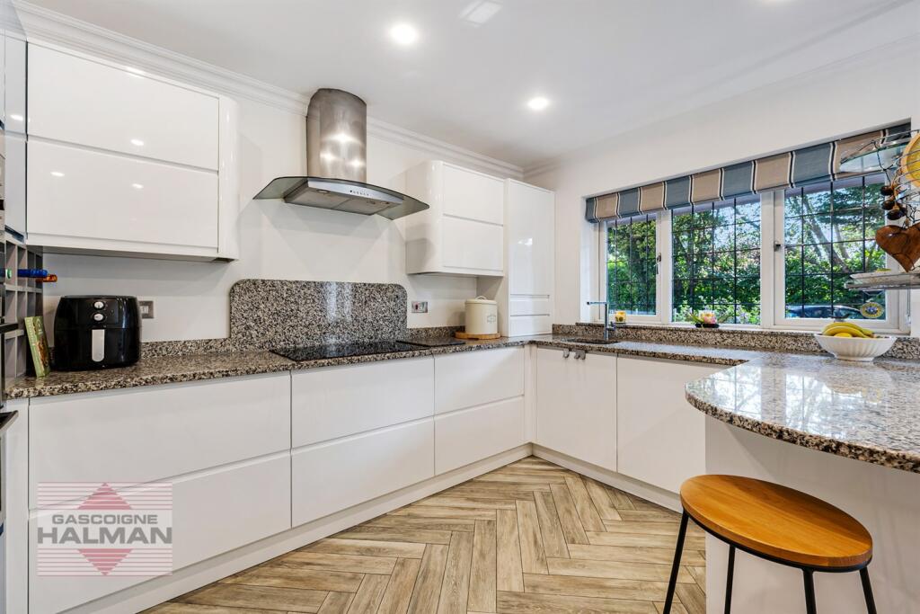 Kitchen Breakfast Ro