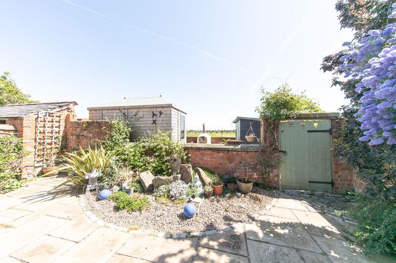 Beautifully maintained private garden