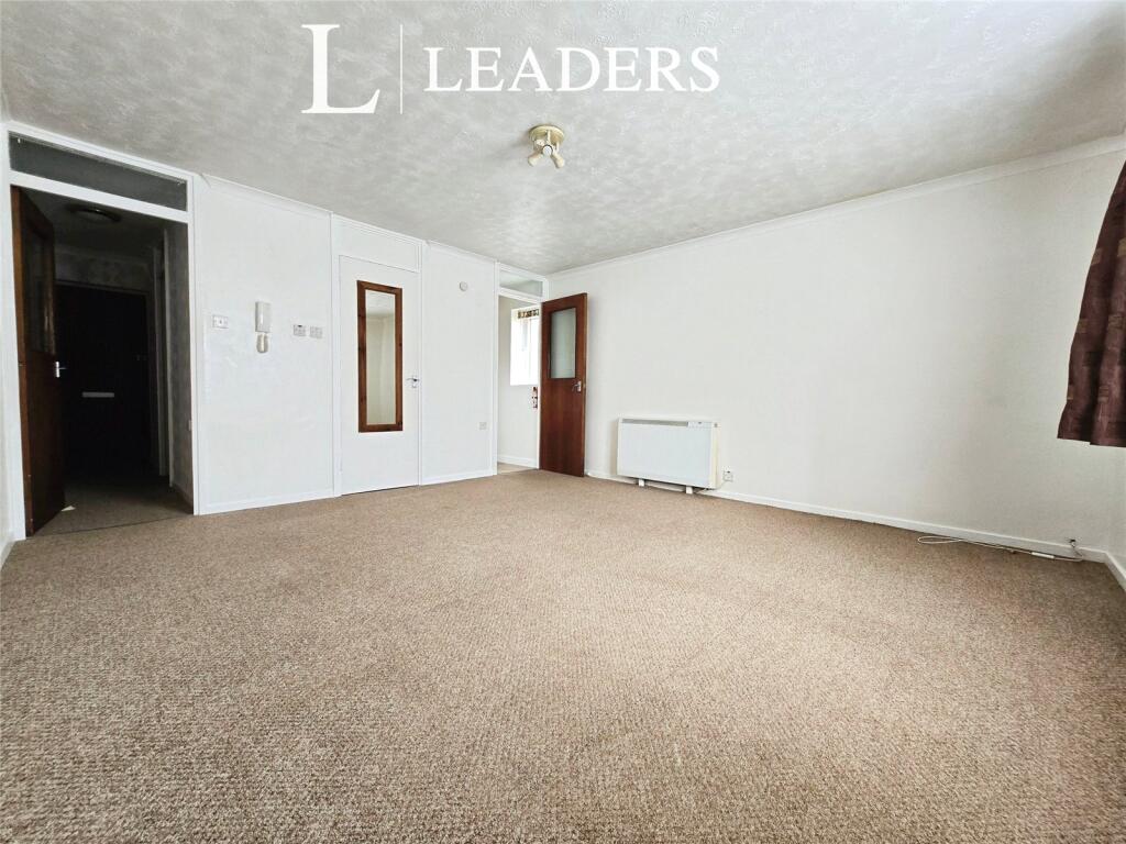 Lounge/Bedroom