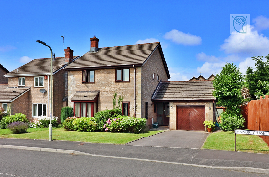 Manor Chase, Beddau, CF38