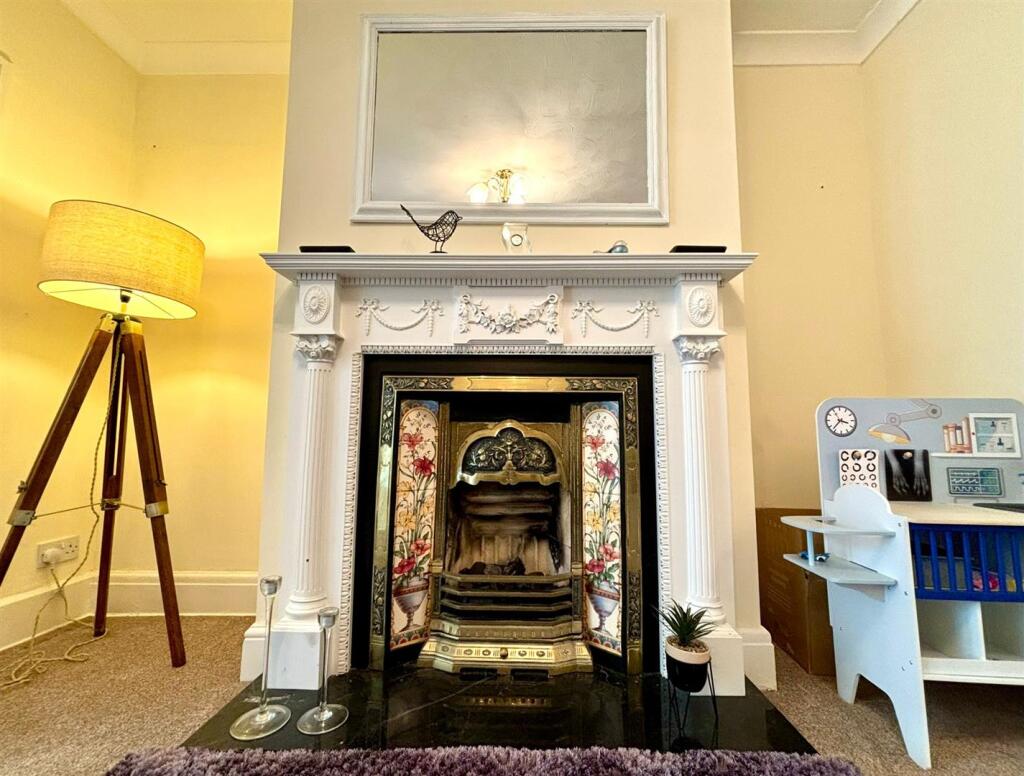 WhatsApp Image 2024-08-12 at 14.59.55 (4).jpeg