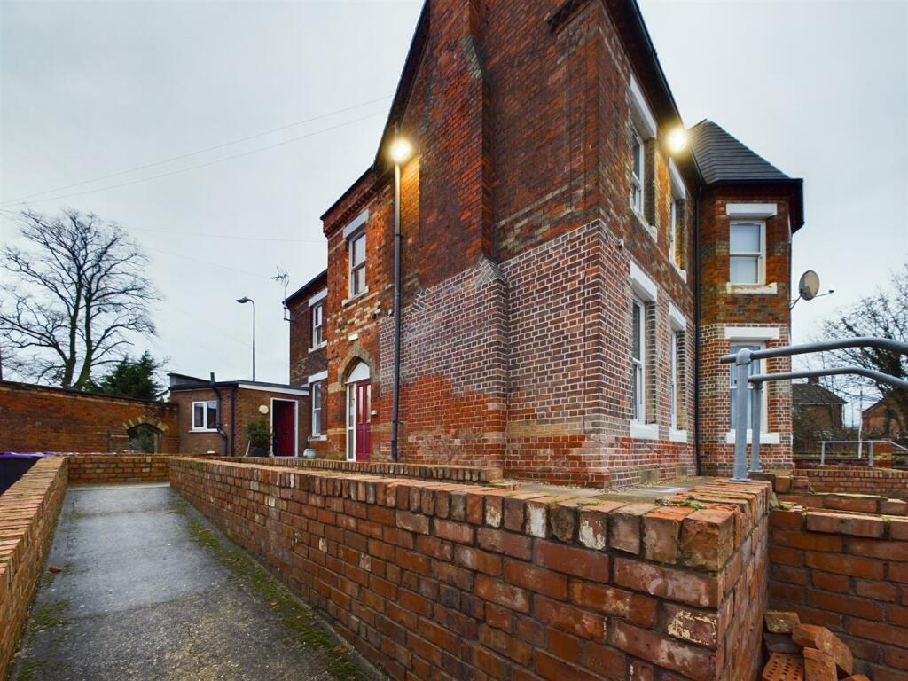 Fydell Lodge (4).jpg