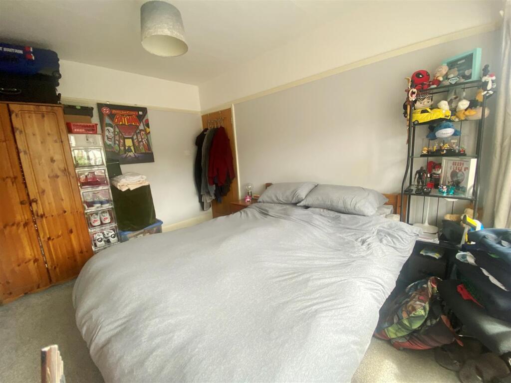 27 Belmont Road, Rugby (15).jpeg