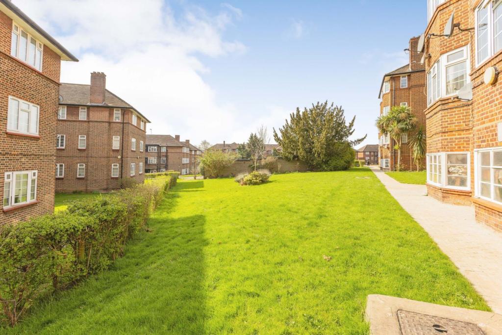 Communal Gardens