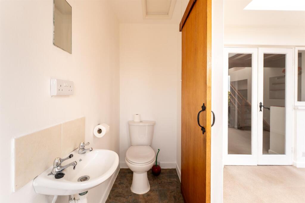 Downstairs Cloakroom