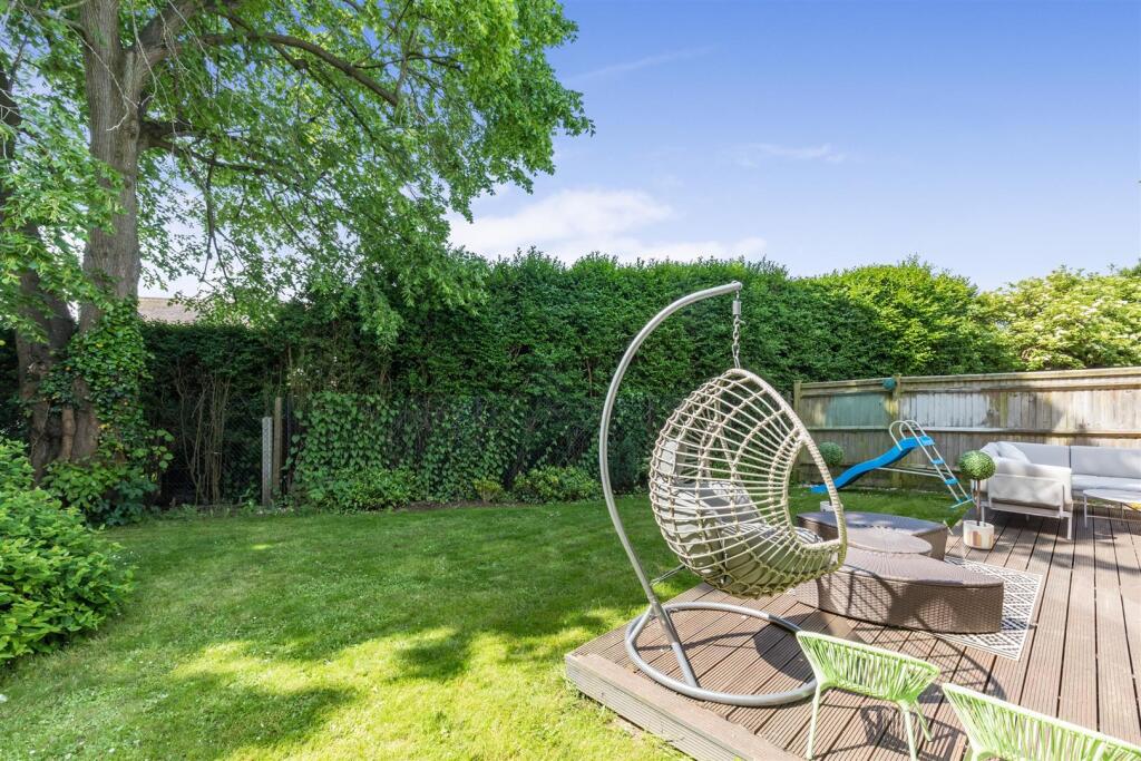 Landscaped rear garden