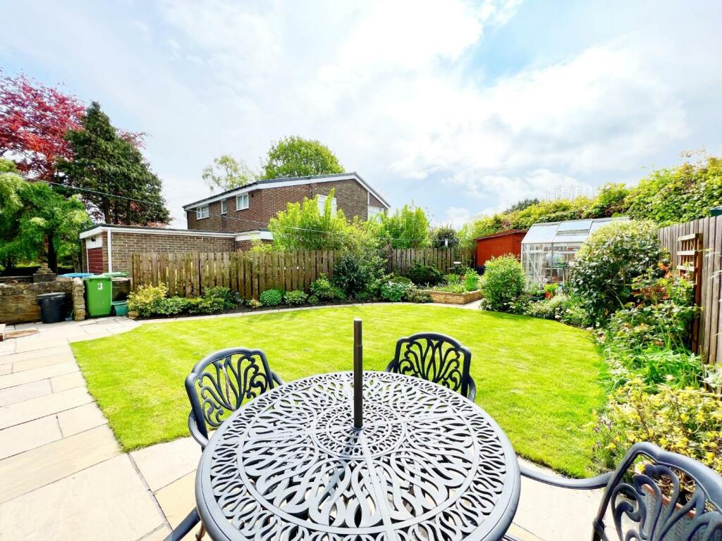 Garden pic 3.jpg