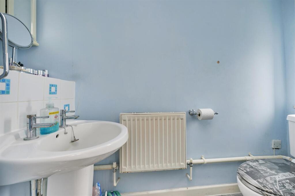 En-Suite Cloakroom