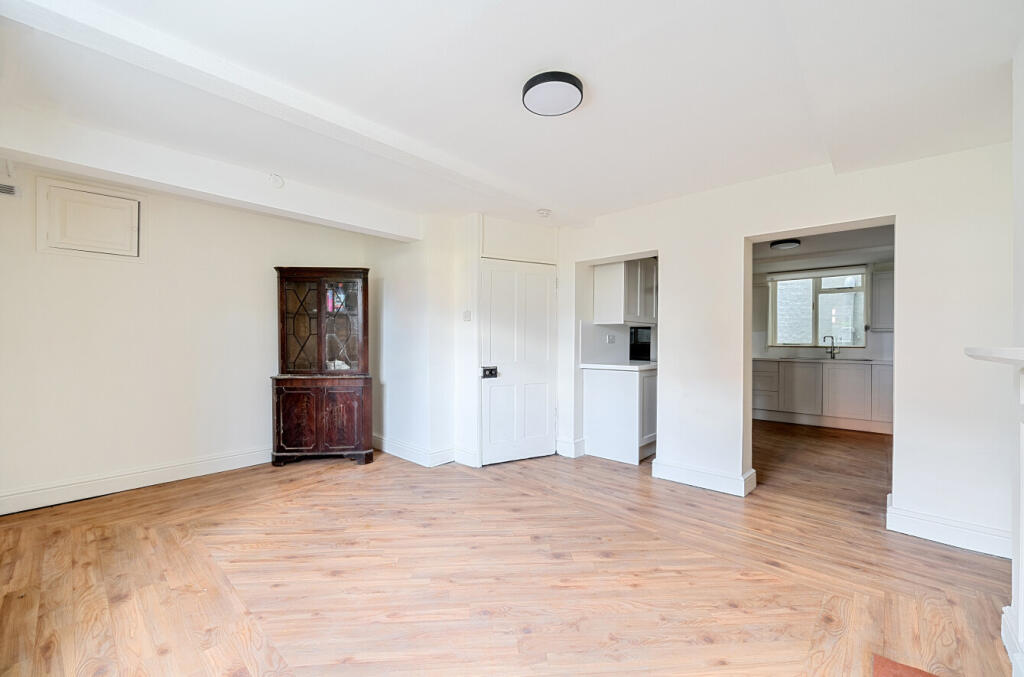 1297044-17-682ca7...