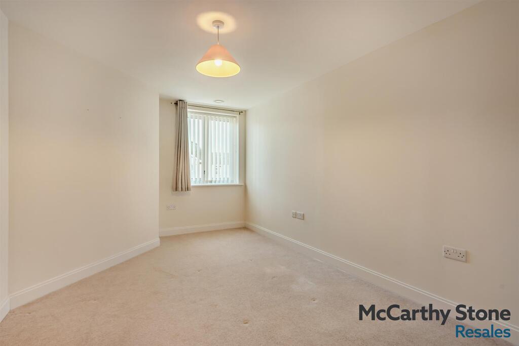 8673710-interior15-800.jpg