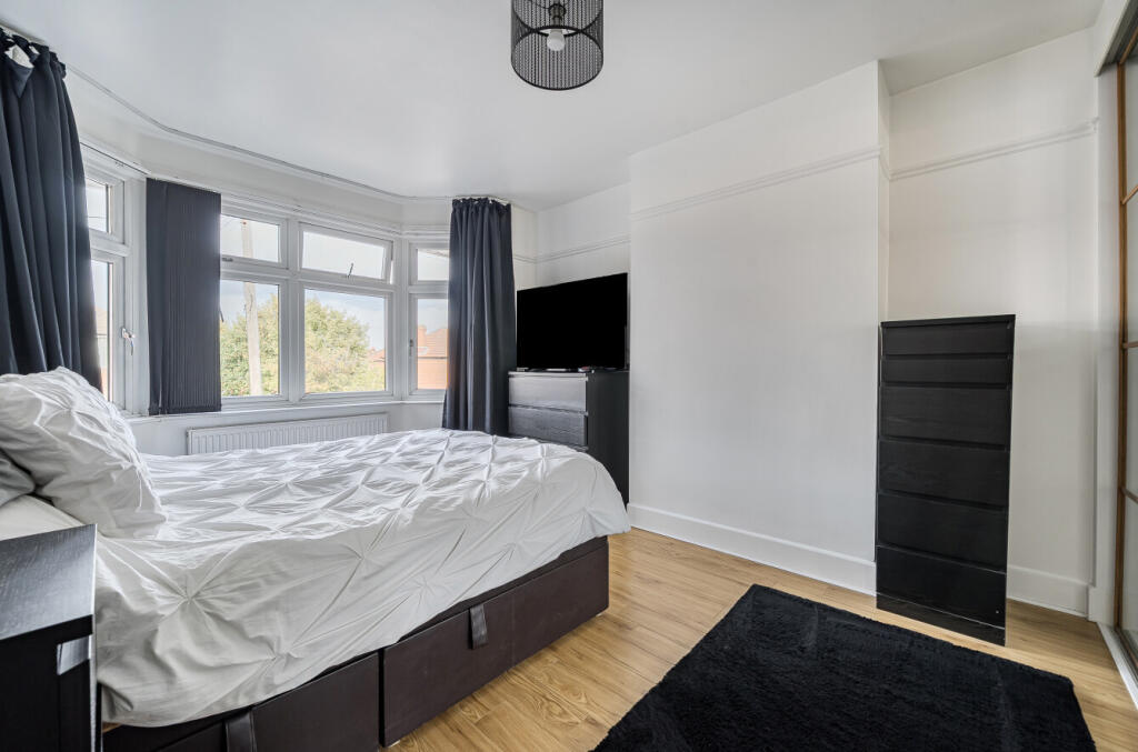 1361206-19-68daaa...